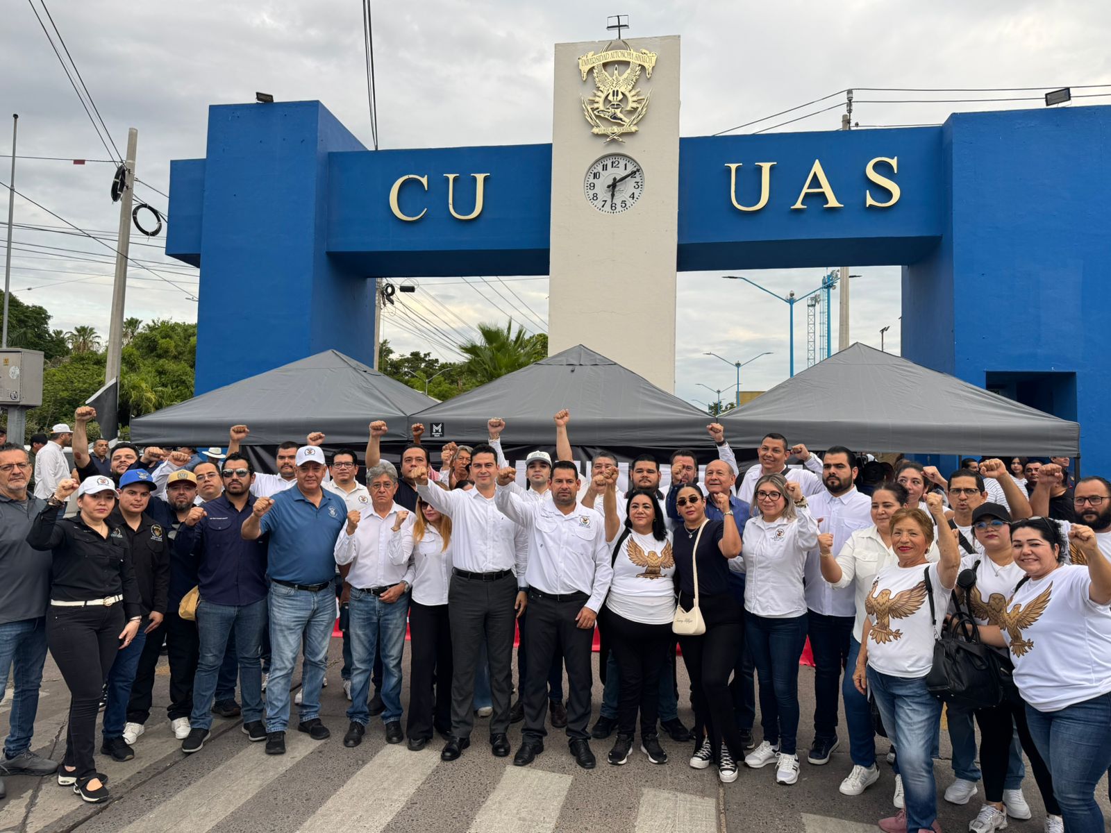 ¡Paran labores en la UAS! Por la falta de recursos federales extraordinarios para el pago de salarios y prestaciones, trabajadores cierran las puertas de 173 planteles en todo el estado