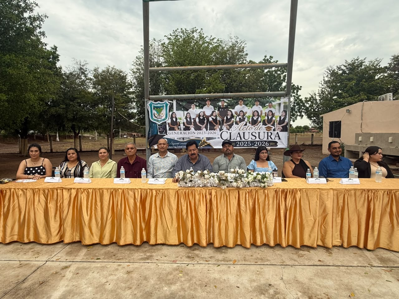Reconocen y felicitan a alumnos de Estación Acatita